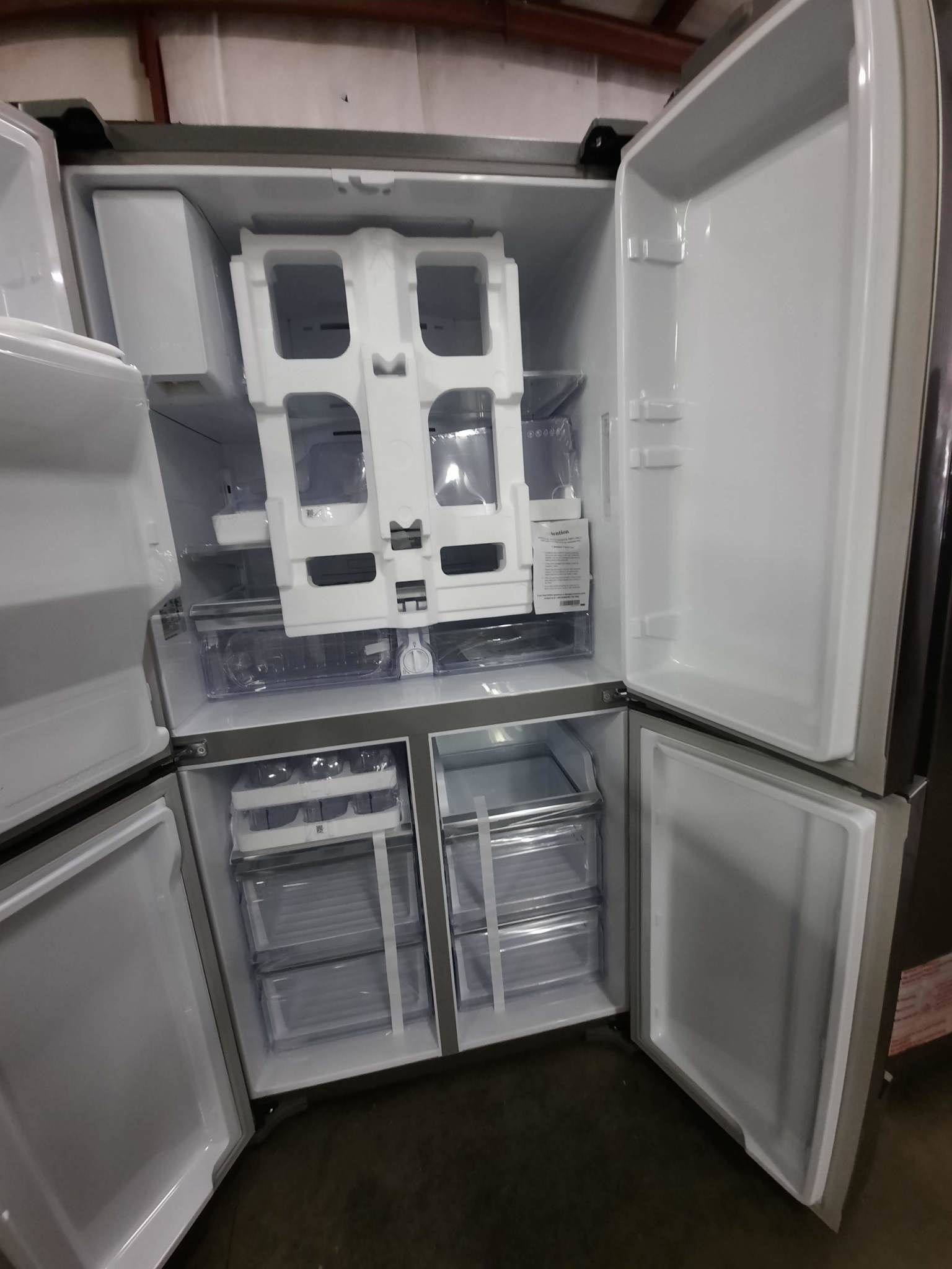 Samsung Samsung RF23J9011SR/AA   22.5 cu. ft. Four Door Flex Zone counter depth refrigerator