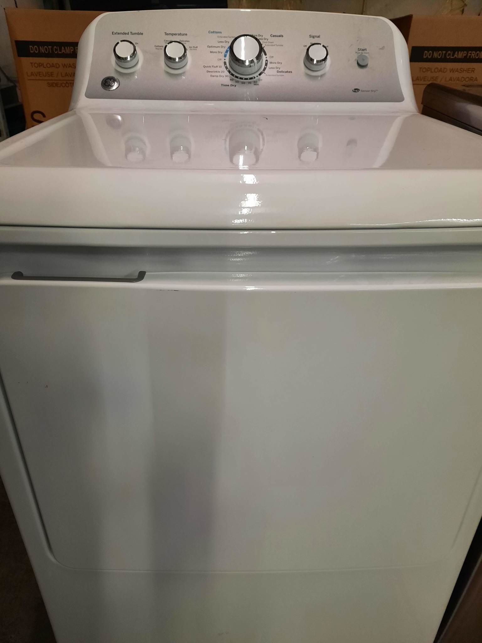 GE *GTD45EASJWS  7.2 Cu. Ft. 4-Cycle Electric Dryer - White on white/silver