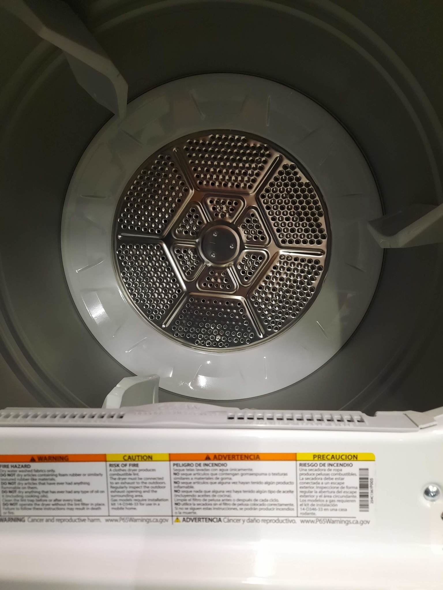 GE *GTD45EASJWS  7.2 Cu. Ft. 4-Cycle Electric Dryer - White on white/silver