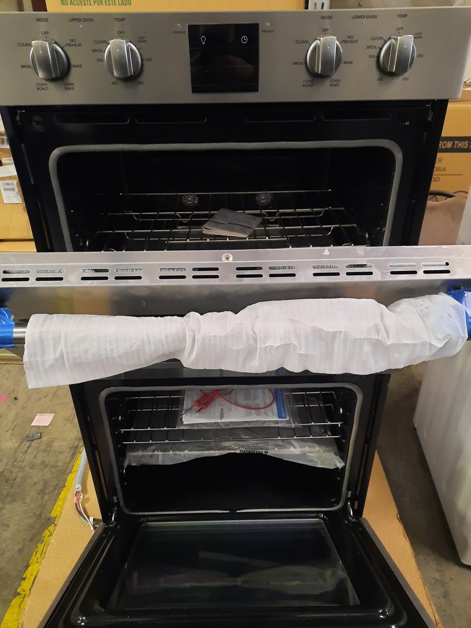 Frigidaire FRIGIDAIRE  FPET3077RFD  30-in Self-Cleaning Multi-Fan European Element Double Electric Wall Oven (Fingerprint-Resistant Stainless Steel)