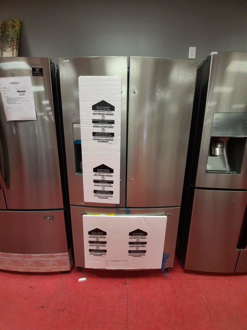 Frigidaire Frigidaire LFHB2751TF8 26.8-cu ft French Door Refrigerator with Ice Maker (EasyCare Stainless Steel) ENERGY STAR