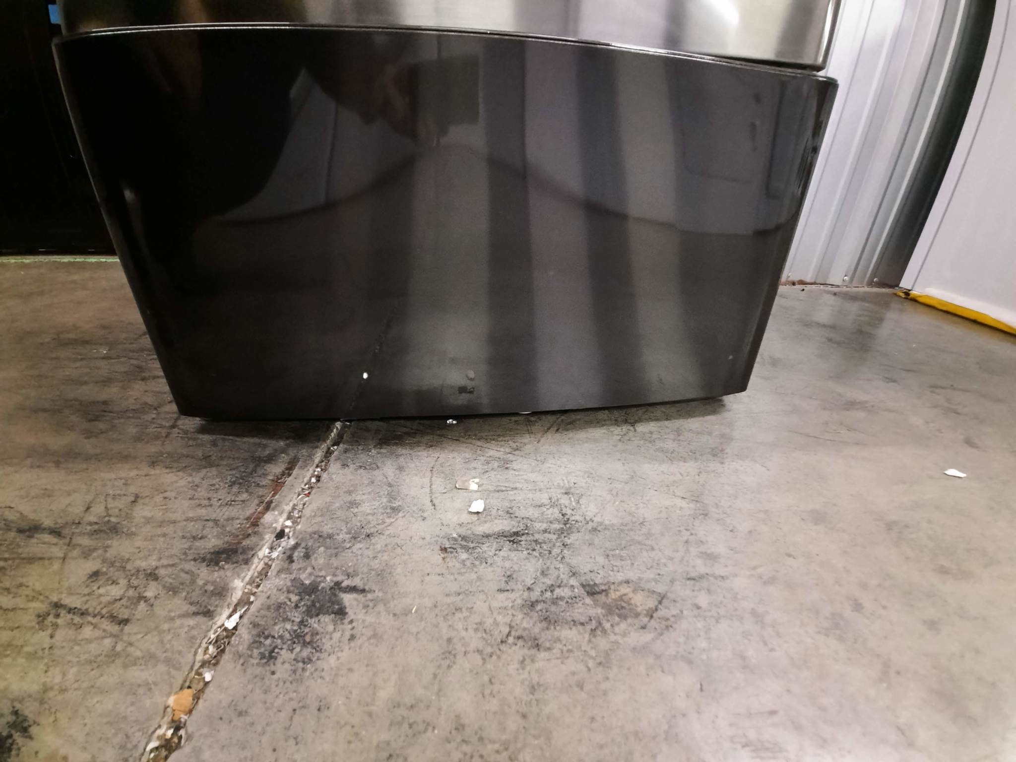 LG LG WD100CB  27" SideKick 1.0 Cu. Ft. 6-Cycle High-Efficiency Pedestal Washer - Black Steel