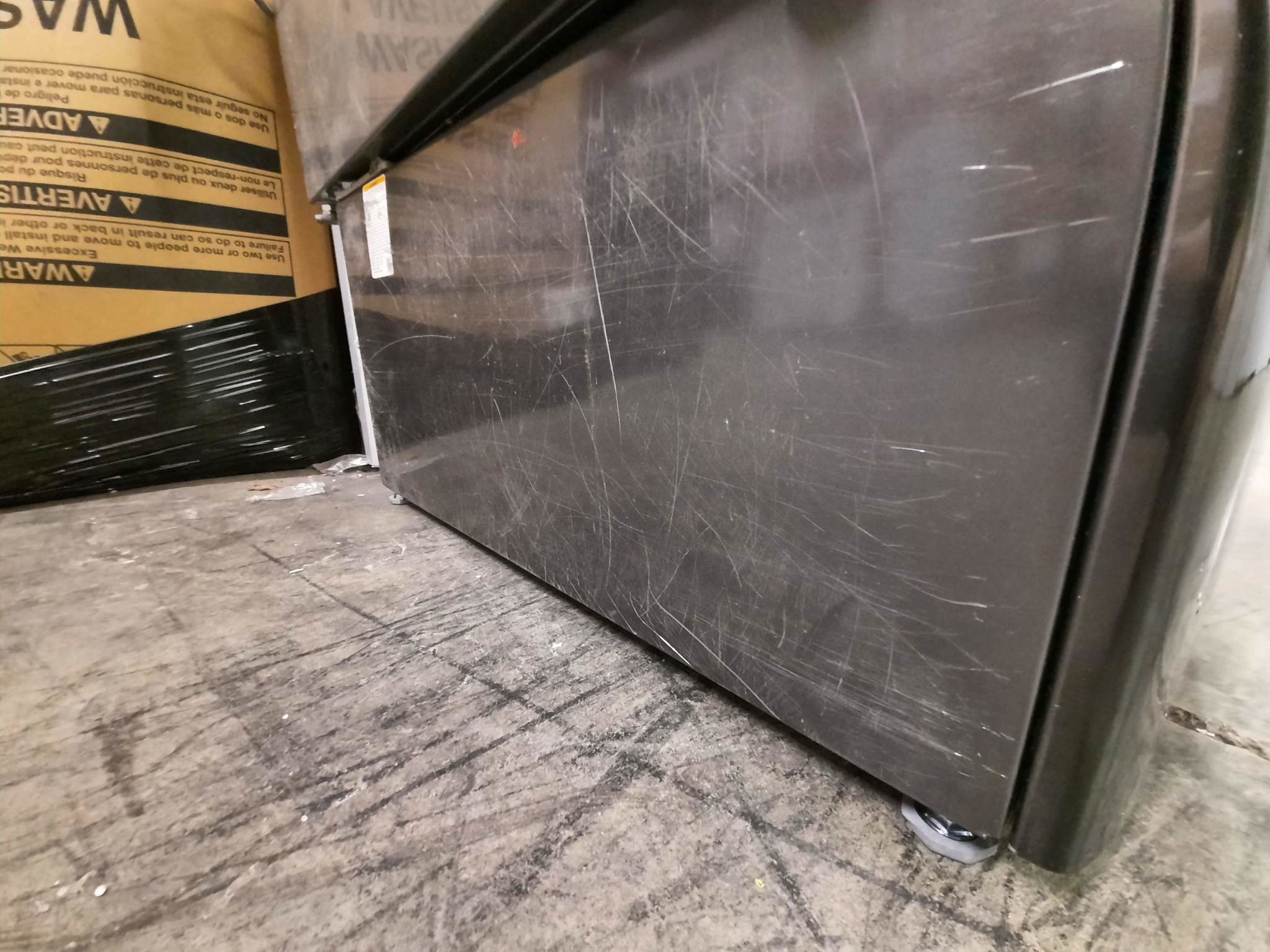 LG LG WD100CB  27" SideKick 1.0 Cu. Ft. 6-Cycle High-Efficiency Pedestal Washer - Black Steel