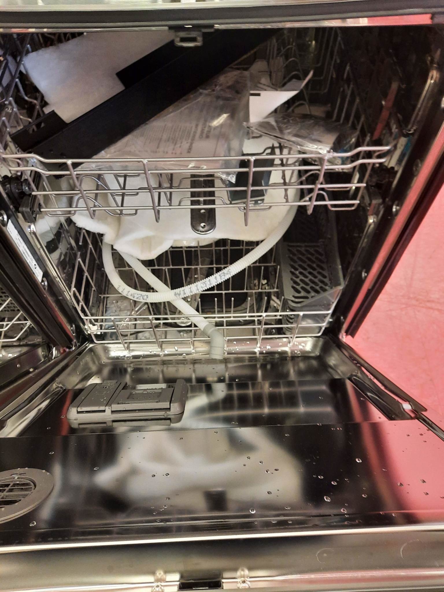 Maytag *MDB4949SKZ  50-Decibel Front Control 24-in Built-In Dishwasher (Fingerprint-Resistant Stainless Steel) ENERGY STAR