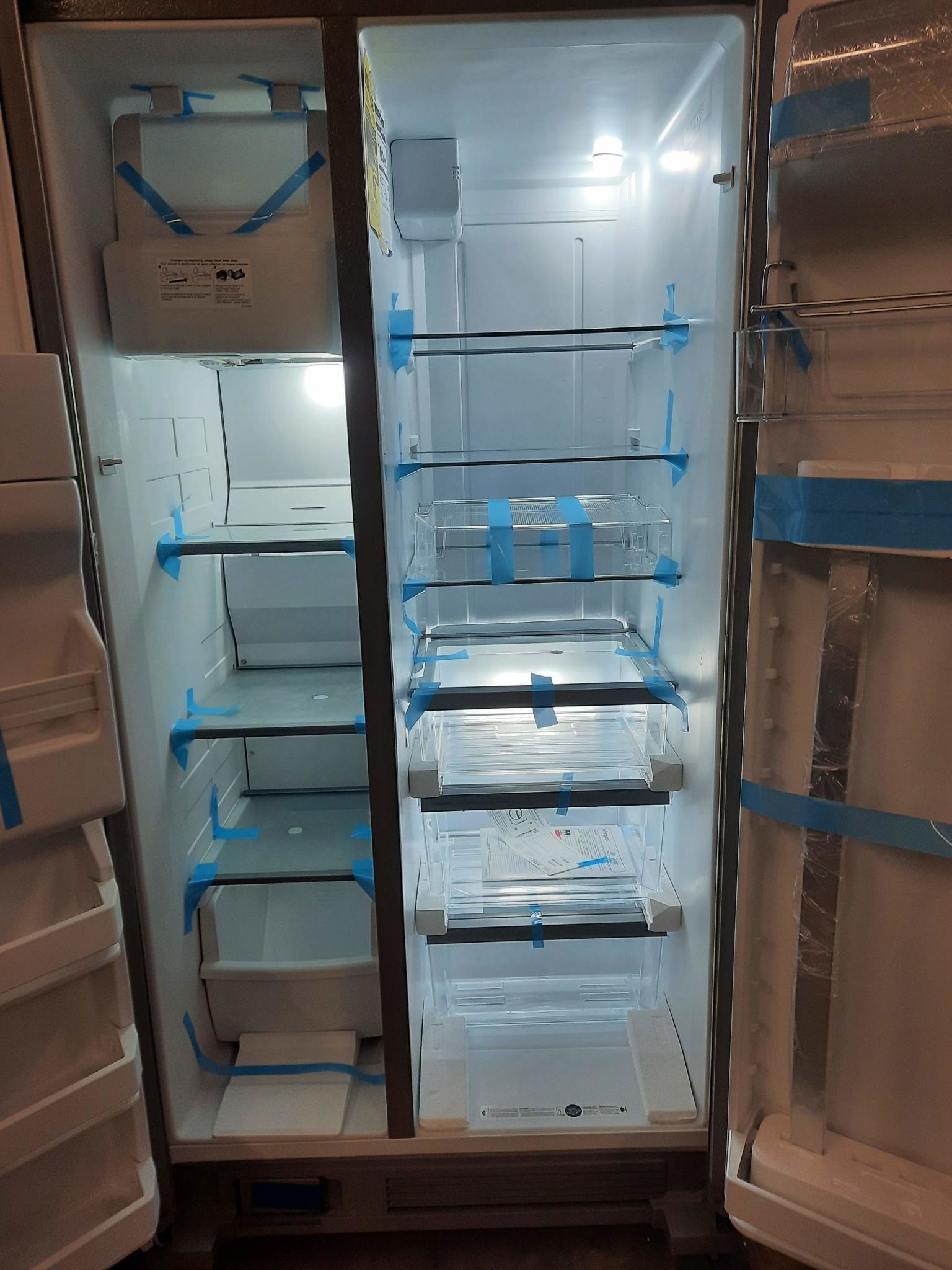 Whirlpool Whirlpool WRS325SDHZ  25 cu. ft. Side by Side Refrigerator in Fingerprint Resistant Stainless Steel