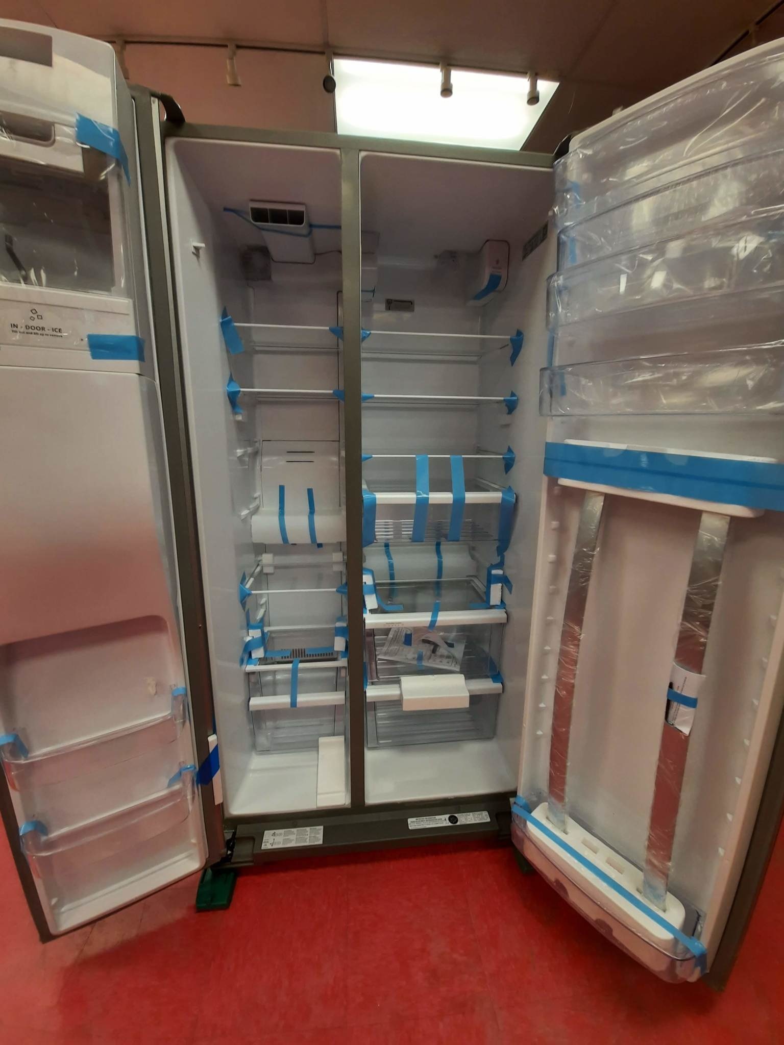 Whirlpool Whirlpool WRS571CIHZ 21 cu. ft. Side By Side Refrigerator in Fingerprint Resistant Stainless Steel, Counter Depth