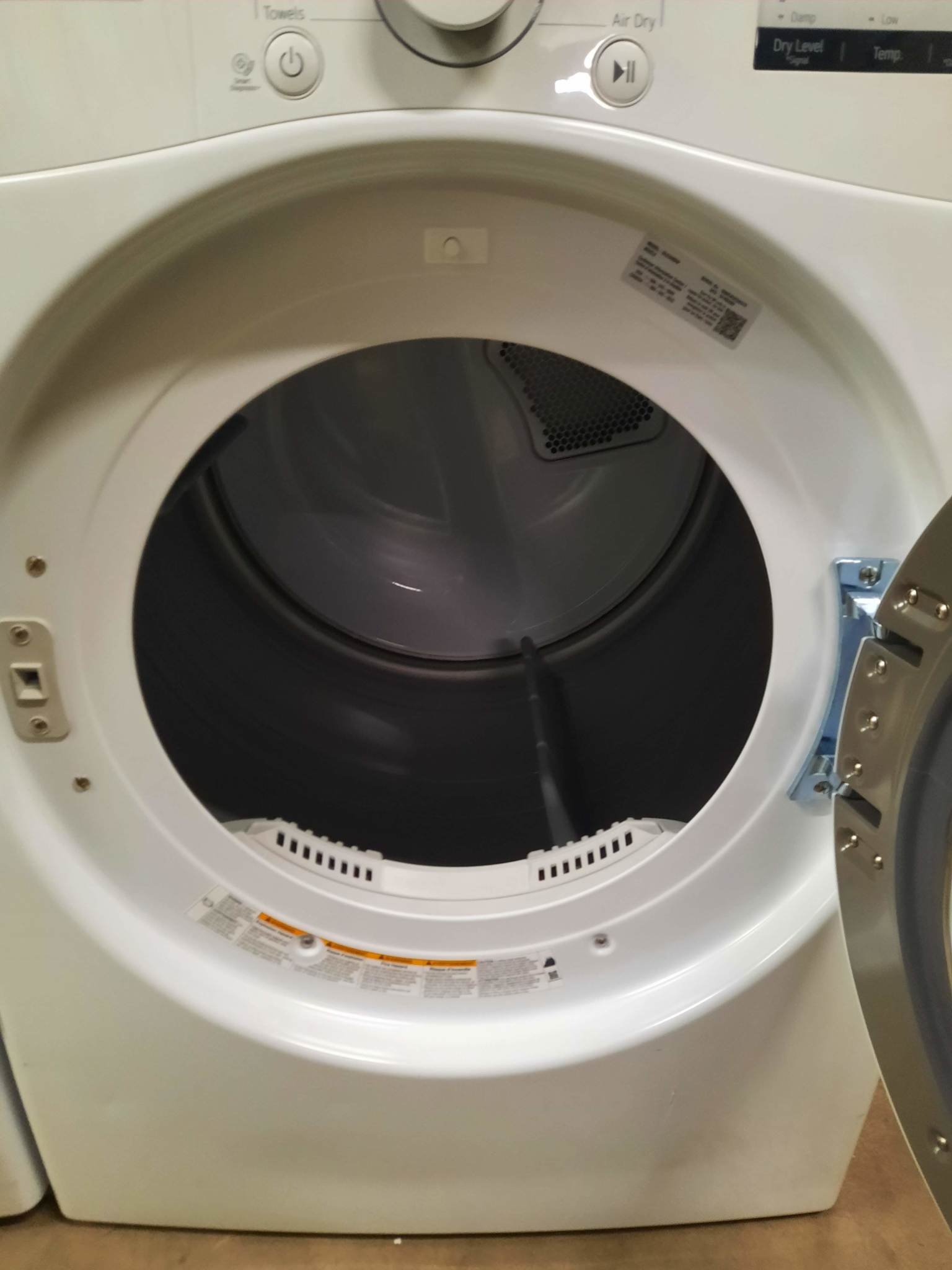 LG *DLE3400W   7.4 cu. ft. Smart White Electric Vented Dryer with Sensor Dry