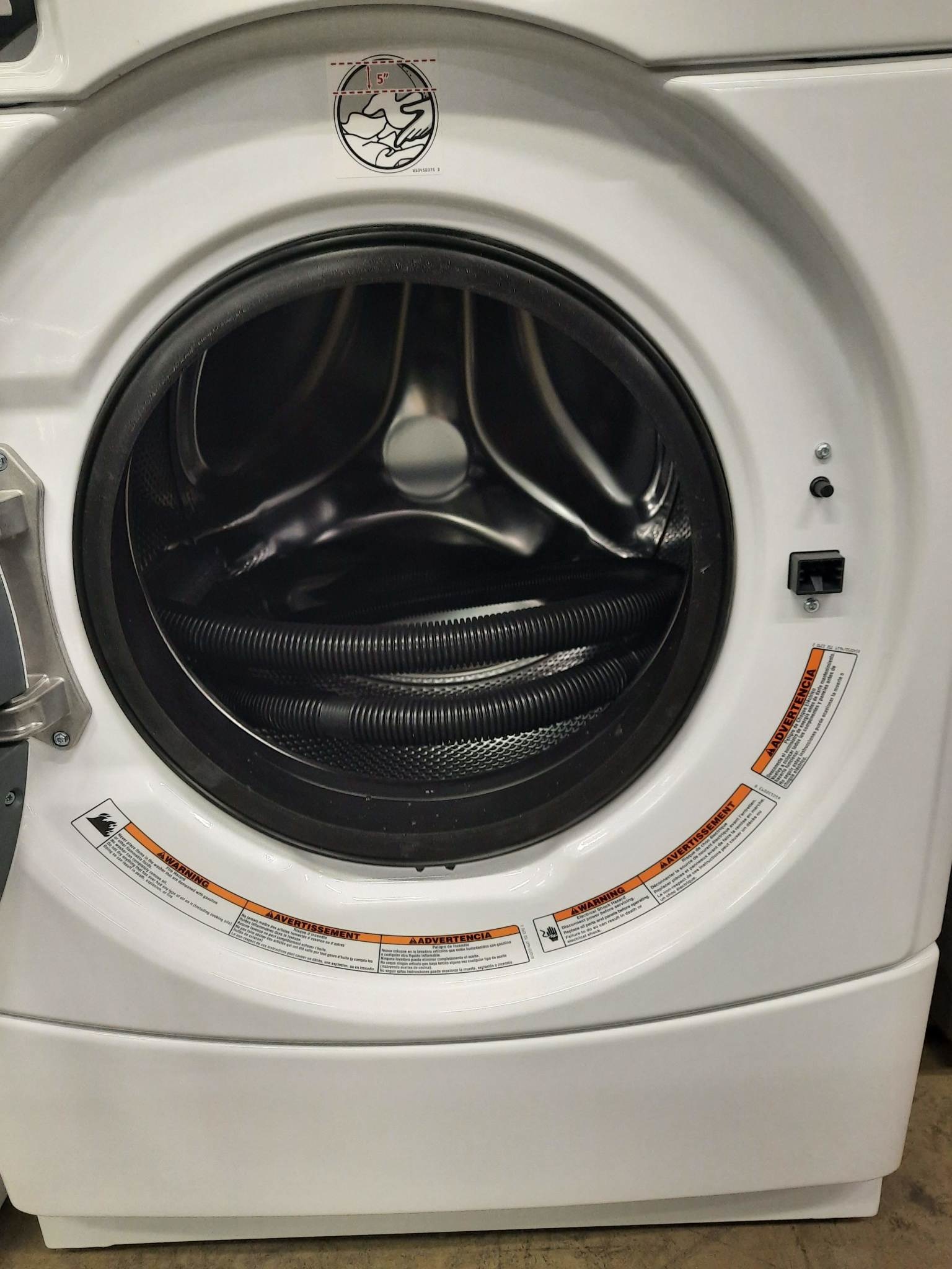 Whirlpool *CET9000GQ  White Commercial Laundry Center with 3.1 cu. ft. Washer and 6.7 cu. ft. 240-Volt Electric Vented Dryer Coin Operated