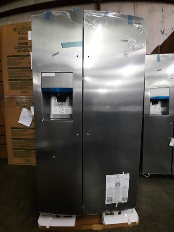 Frigidaire FRIGIDAIRE LGHX2636TFB  **Back is Damaged**  Gallery 25.5-cu ft Side-by-Side Refrigerator with Ice Maker (Smudge-Proof Stainless Steel) ENERGY STAR