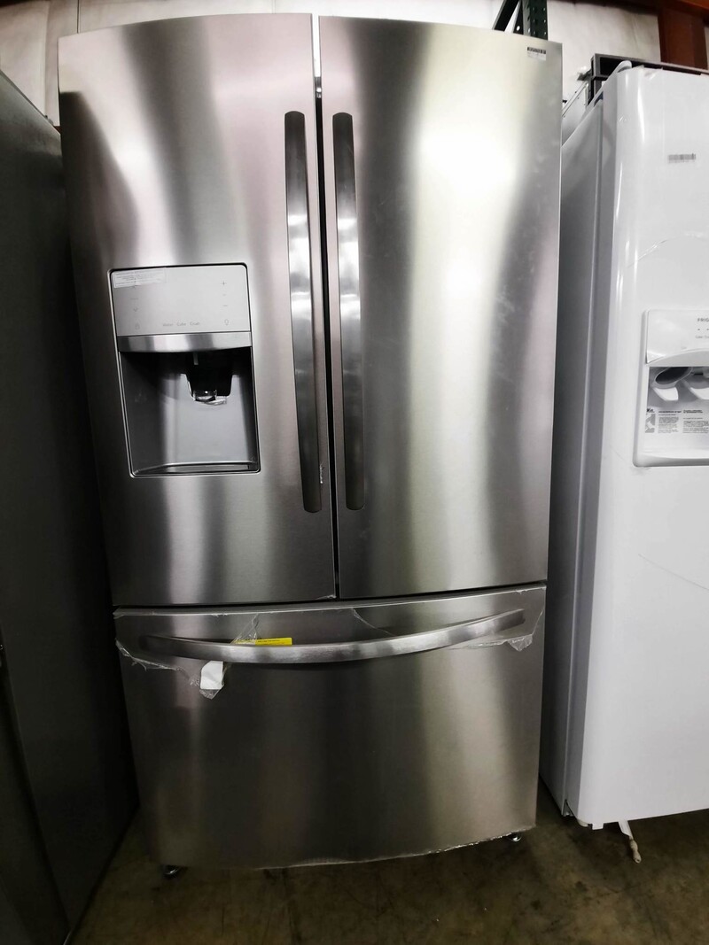 Frigidaire Frigidaire LFHB2751TF7 26.8 cu ft French Door Refrigerator