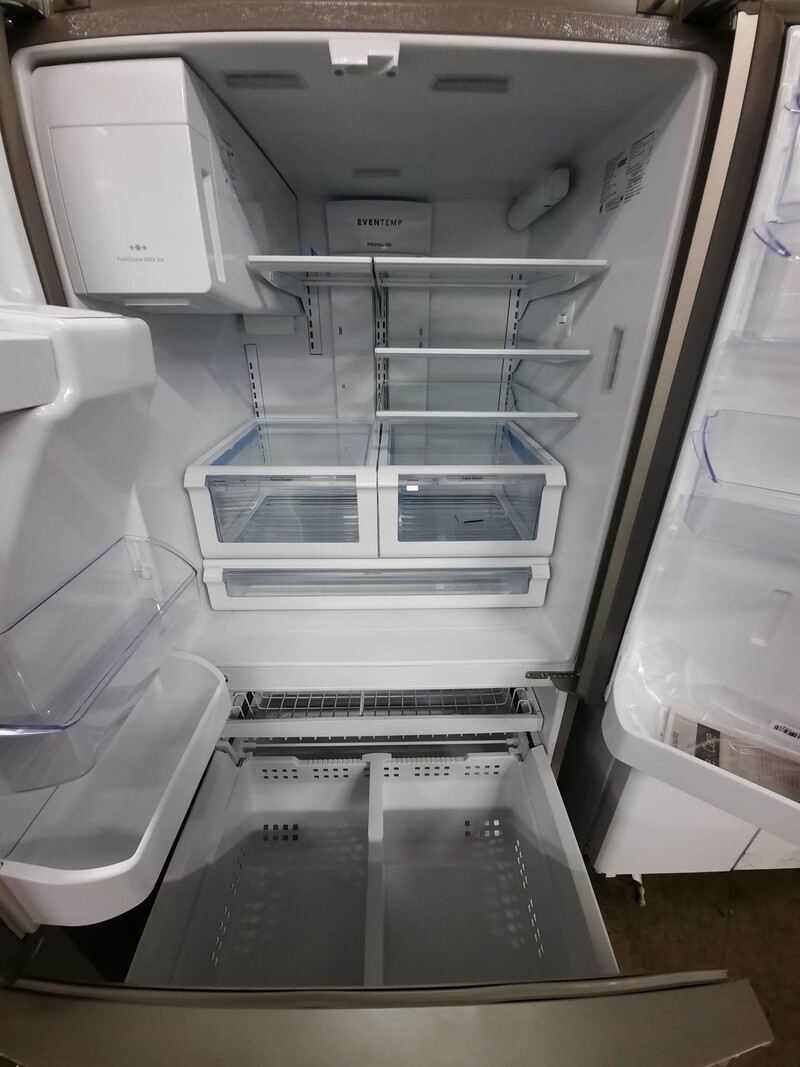 Frigidaire Frigidaire LFHB2751TF7 26.8 cu ft French Door Refrigerator