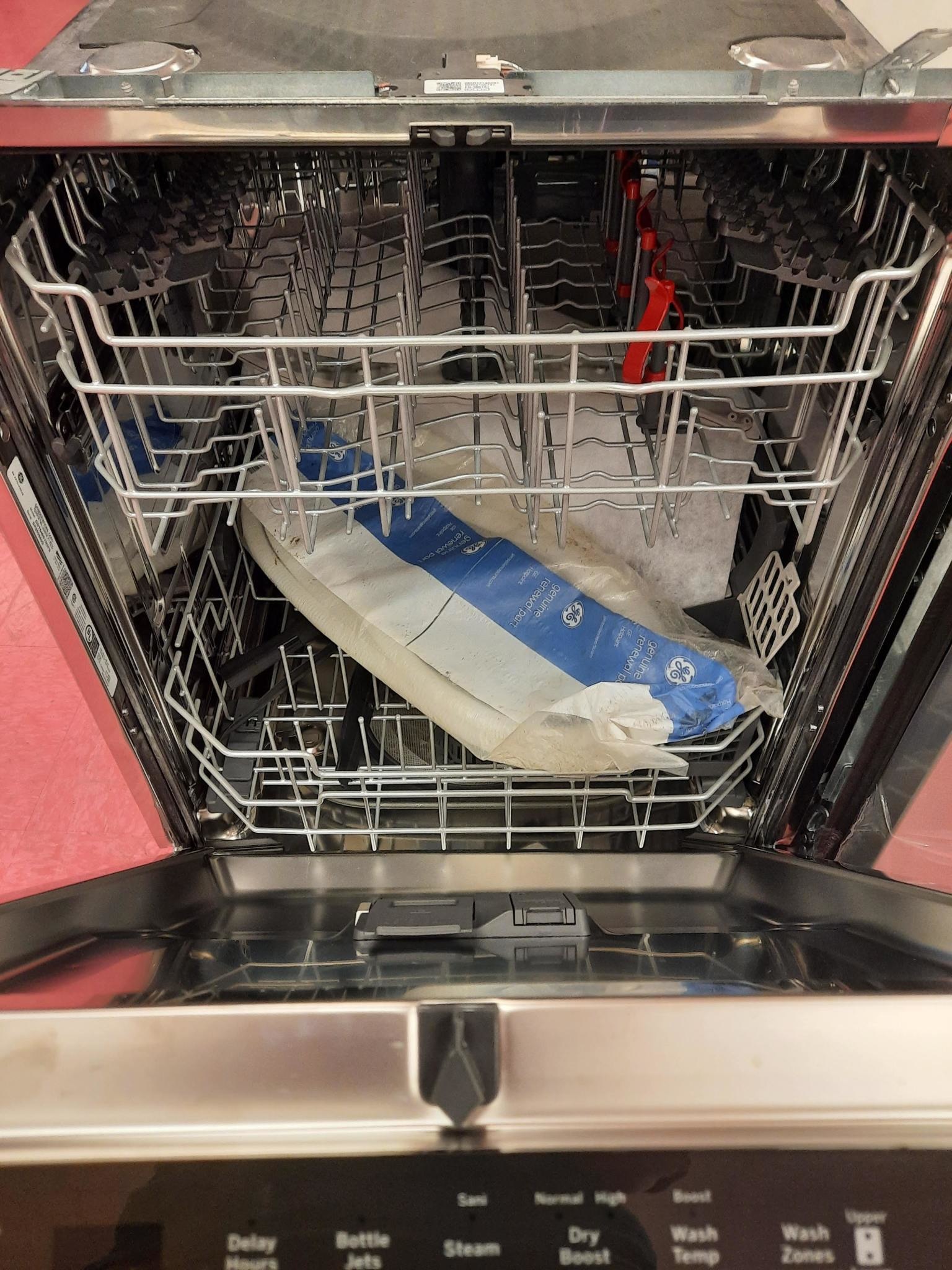 GE GE GDT645SYNFS  Top Control Tall Tub Dishwasher in Fingerprint Resistant Stainless Steel, ENERGY STAR and 48 dBA