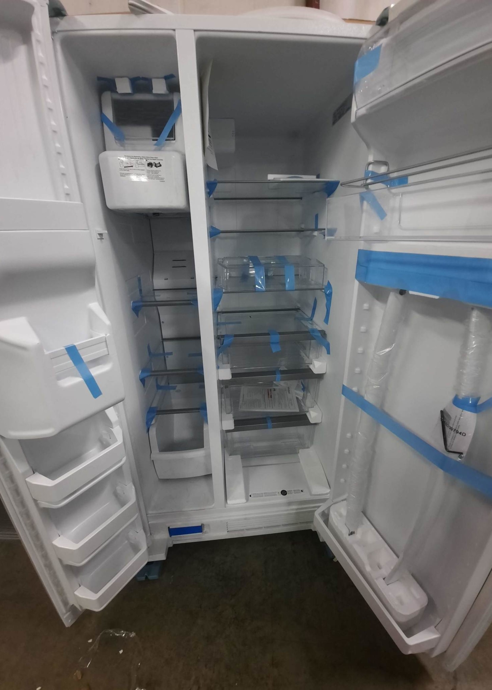 Whirlpool *Whirlpool WRS321SDHW 33in 21.4cu ft SidebySide