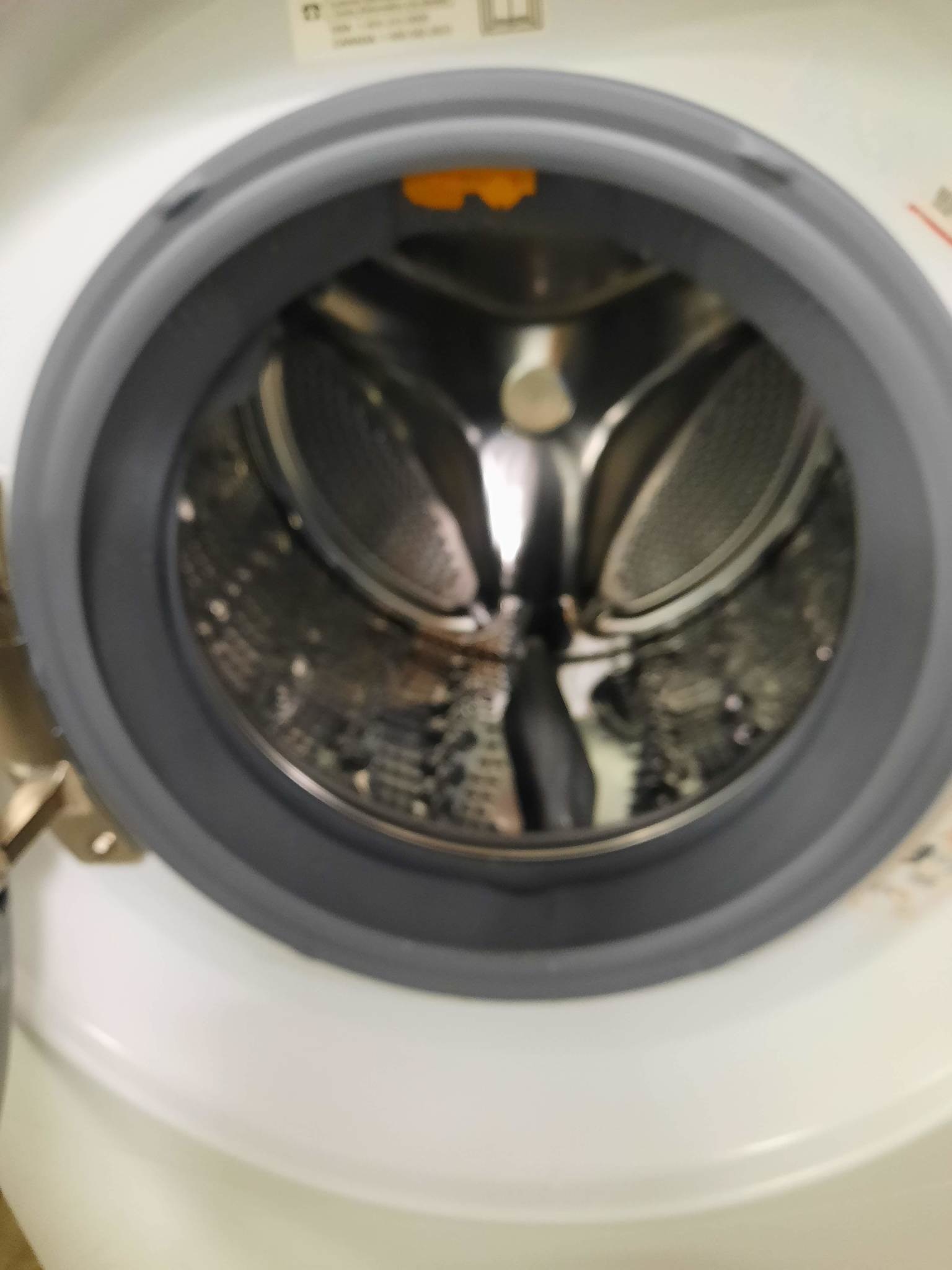 LG LG WM1388HW   2.3-cu ft High Efficiency Stackable Front-Load Washer (White) ENERGY STAR