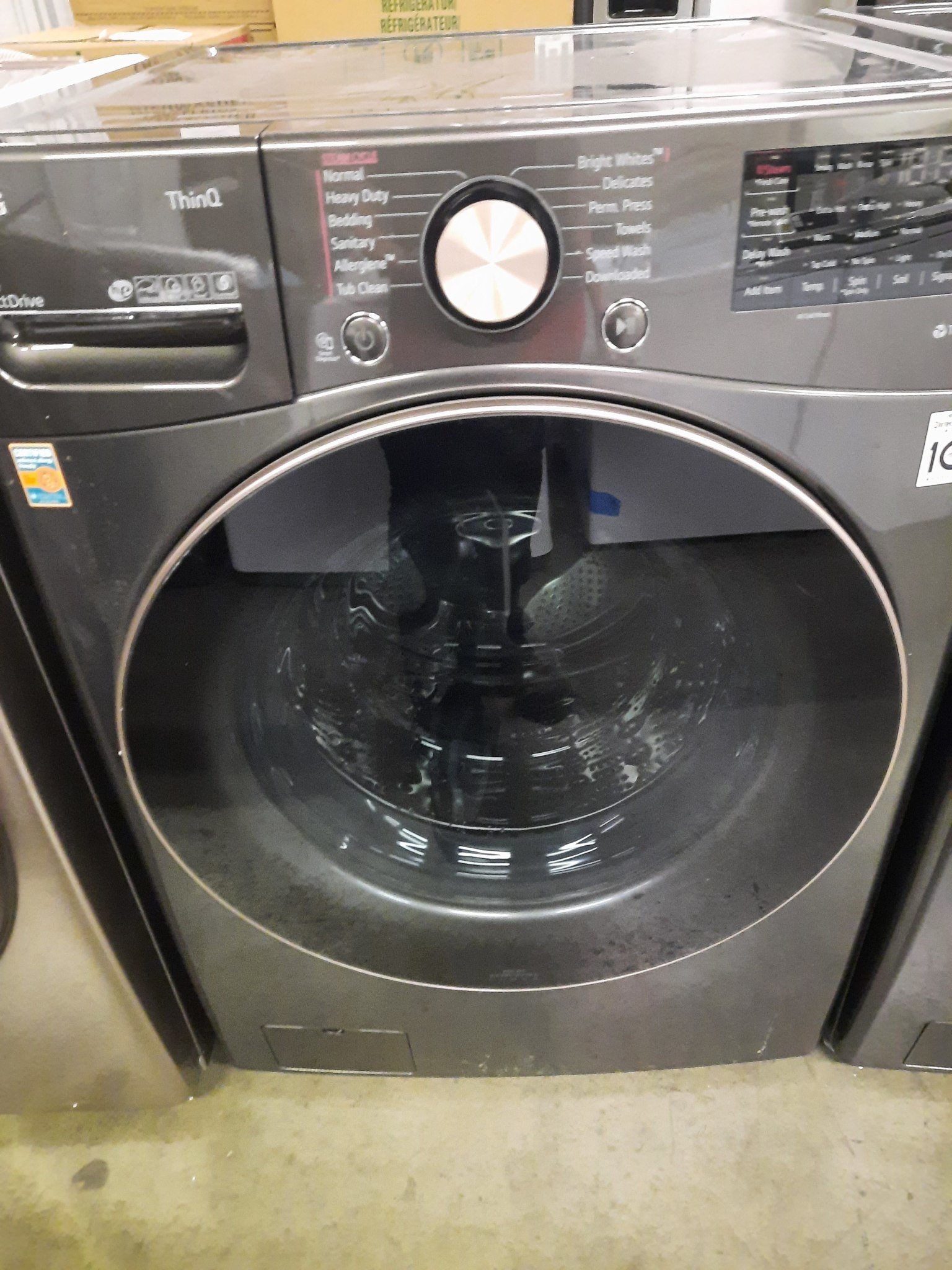 LG *WM4000HBA  4.5 cu. ft. Stackable Smart Front Load Washer in Black Steel with Steam and TurboWash360