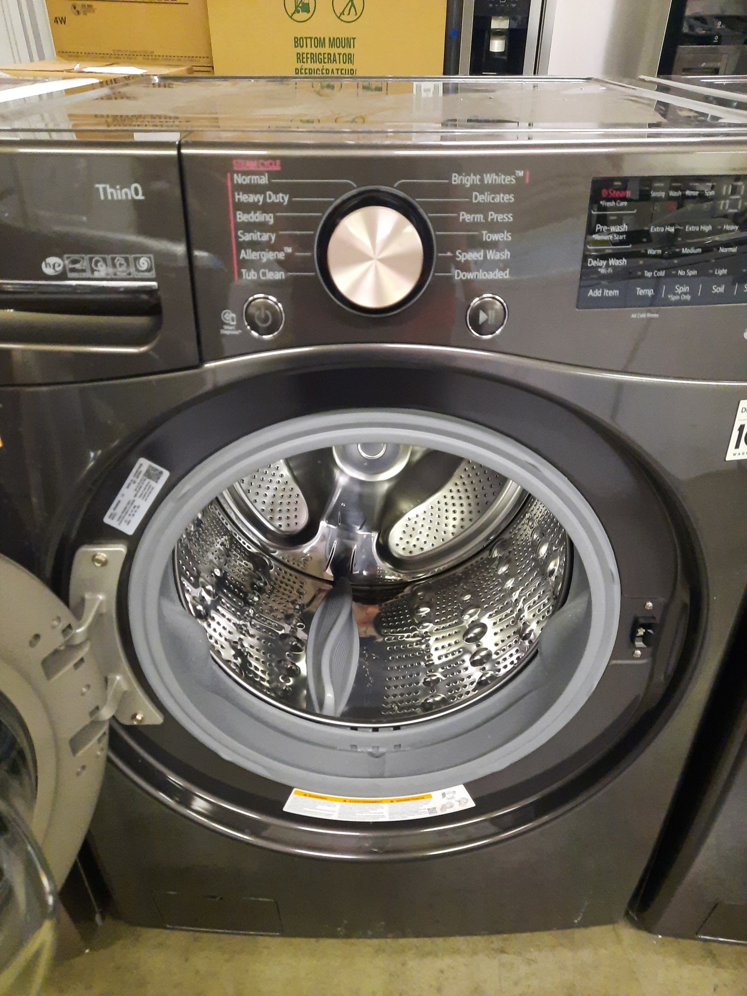 4.5 cu. ft. Front Load Washer - WM4000HBA