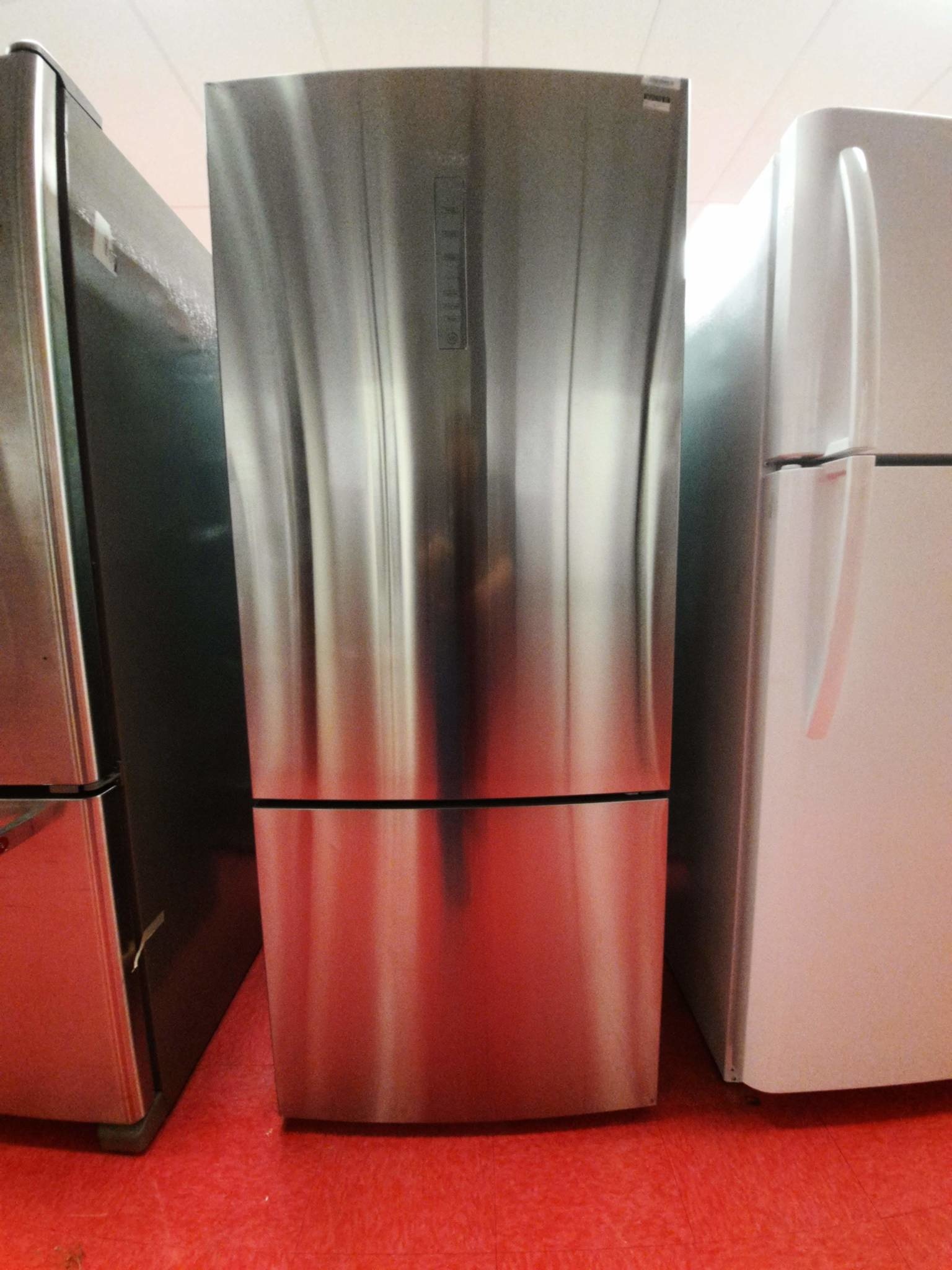 Haier *Haier  HRB15N3BGS  15-cu ft Bottom-Freezer Refrigerator (Stainless Steel) ENERGY STAR