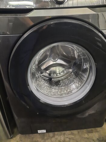 Samsung *WF45T6000AV  4.5-cu ft High Efficiency Stackable Front-Load Washer (Fingerprint Resistant Black Stainless Steel) ENERGY STAR