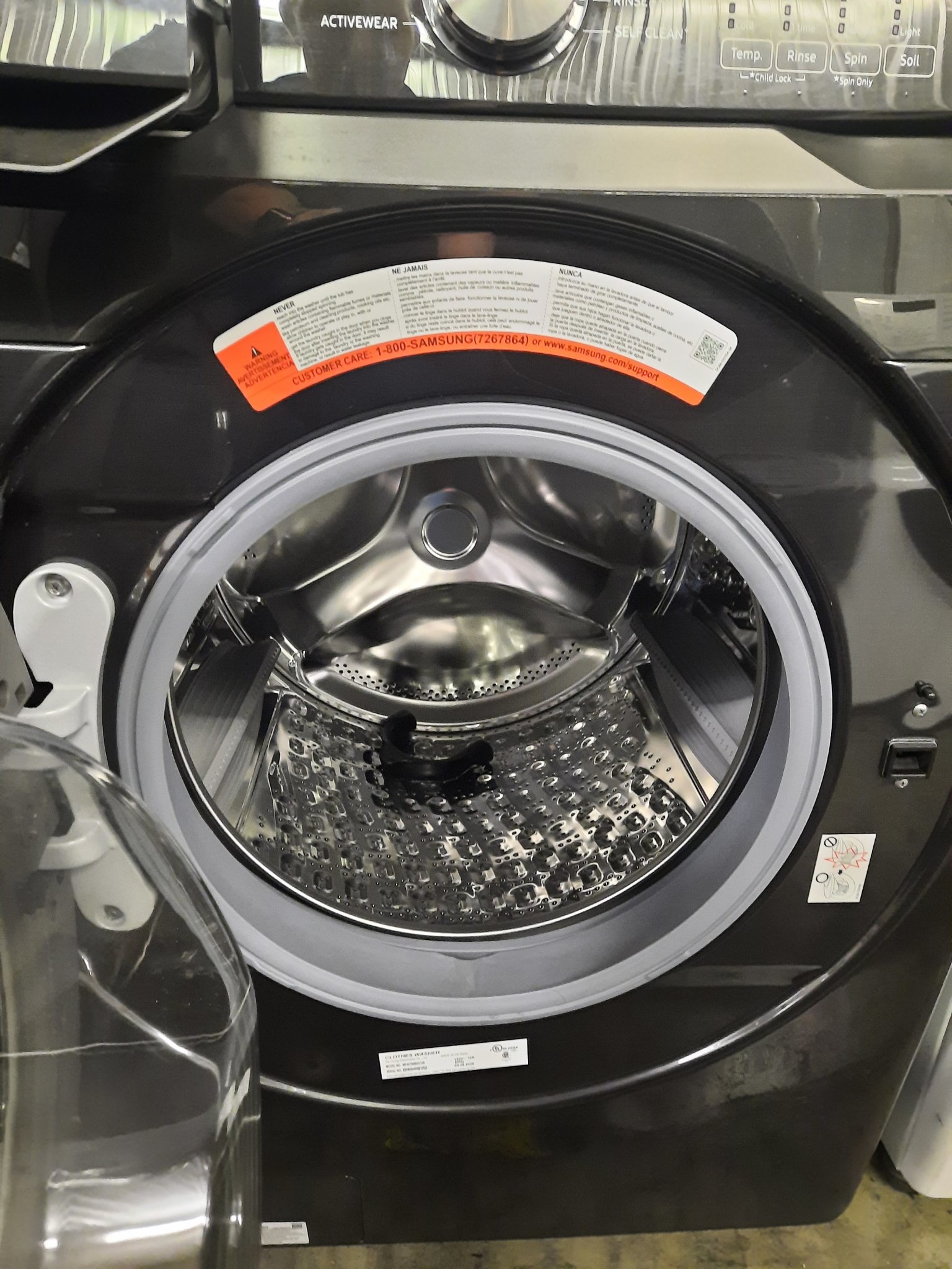 Samsung *WF45T6000AV  4.5-cu ft High Efficiency Stackable Front-Load Washer (Fingerprint Resistant Black Stainless Steel) ENERGY STAR