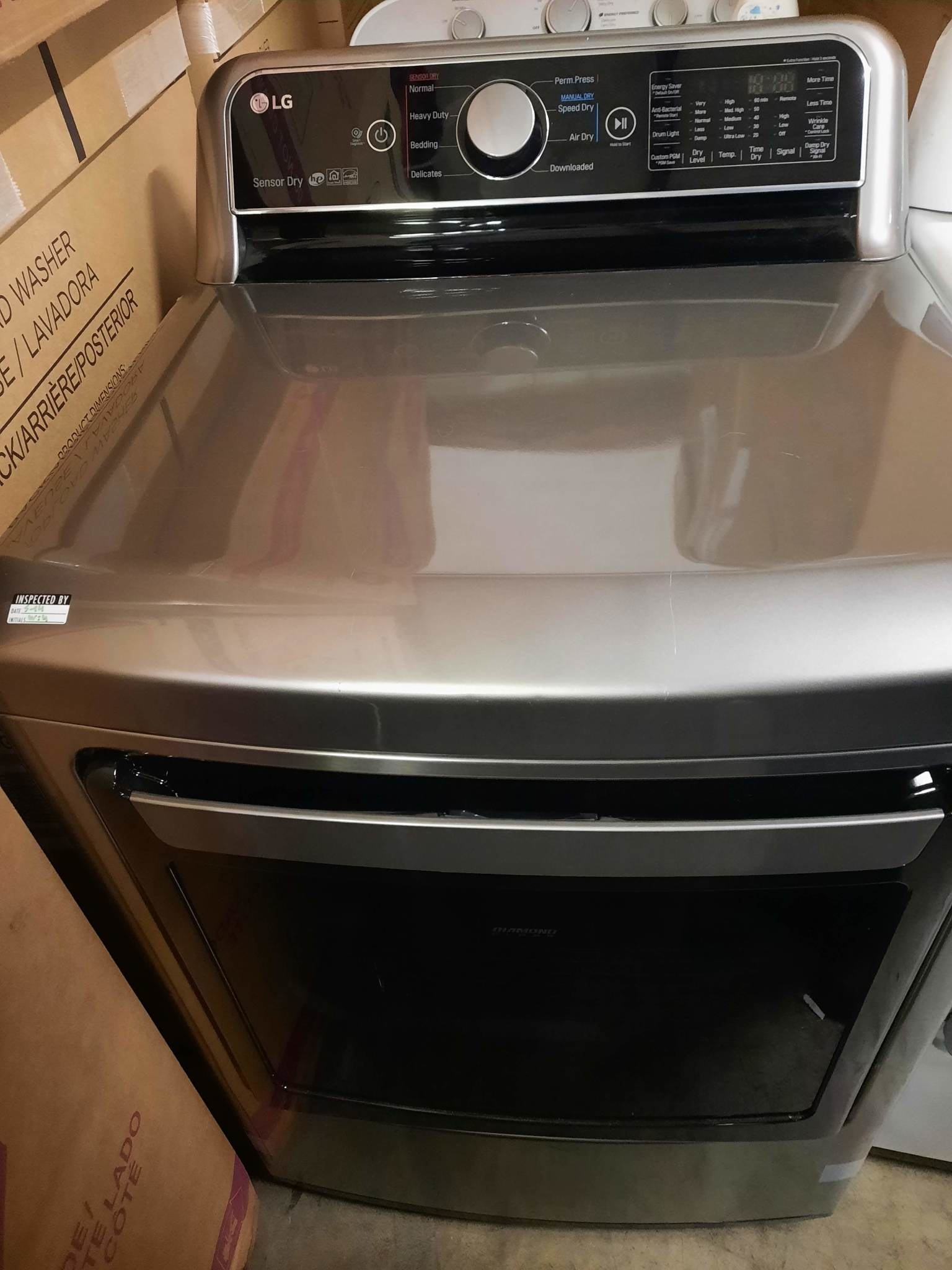 LG LG DLE7300VE  7.3 cu. ft. Ultra Large Graphite Steel Smart Electric Vented Dryer with EasyLoad Door & Sensor Dry, ENERGY STAR