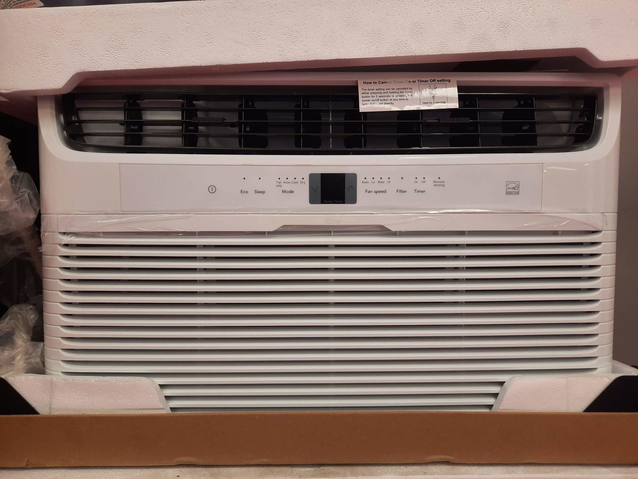 Frigidaire FRIGIDAIRE FFTA123WA2 12000 BTU BuiltIn Wall Air