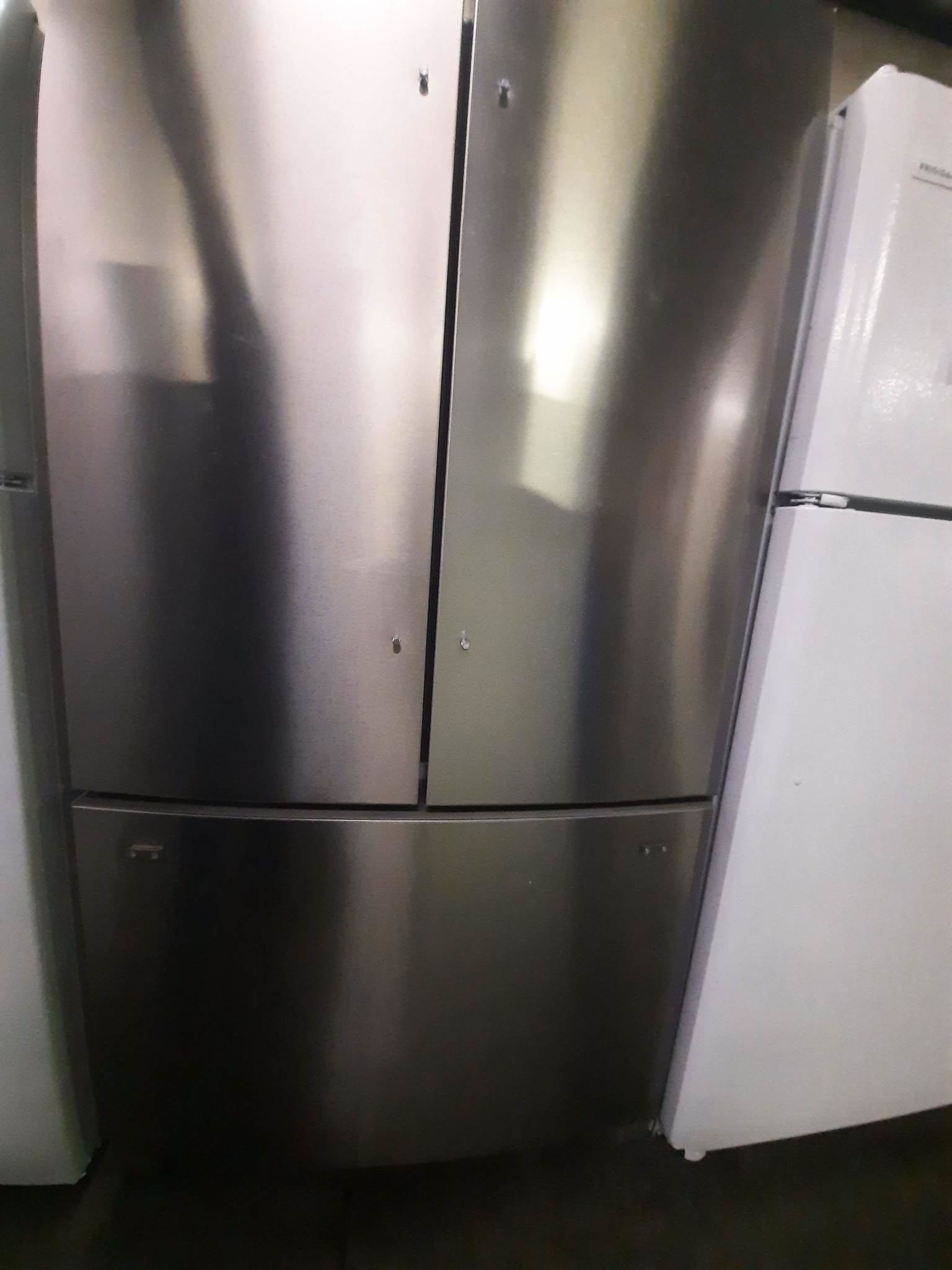 frigidaire lfhg2251tf