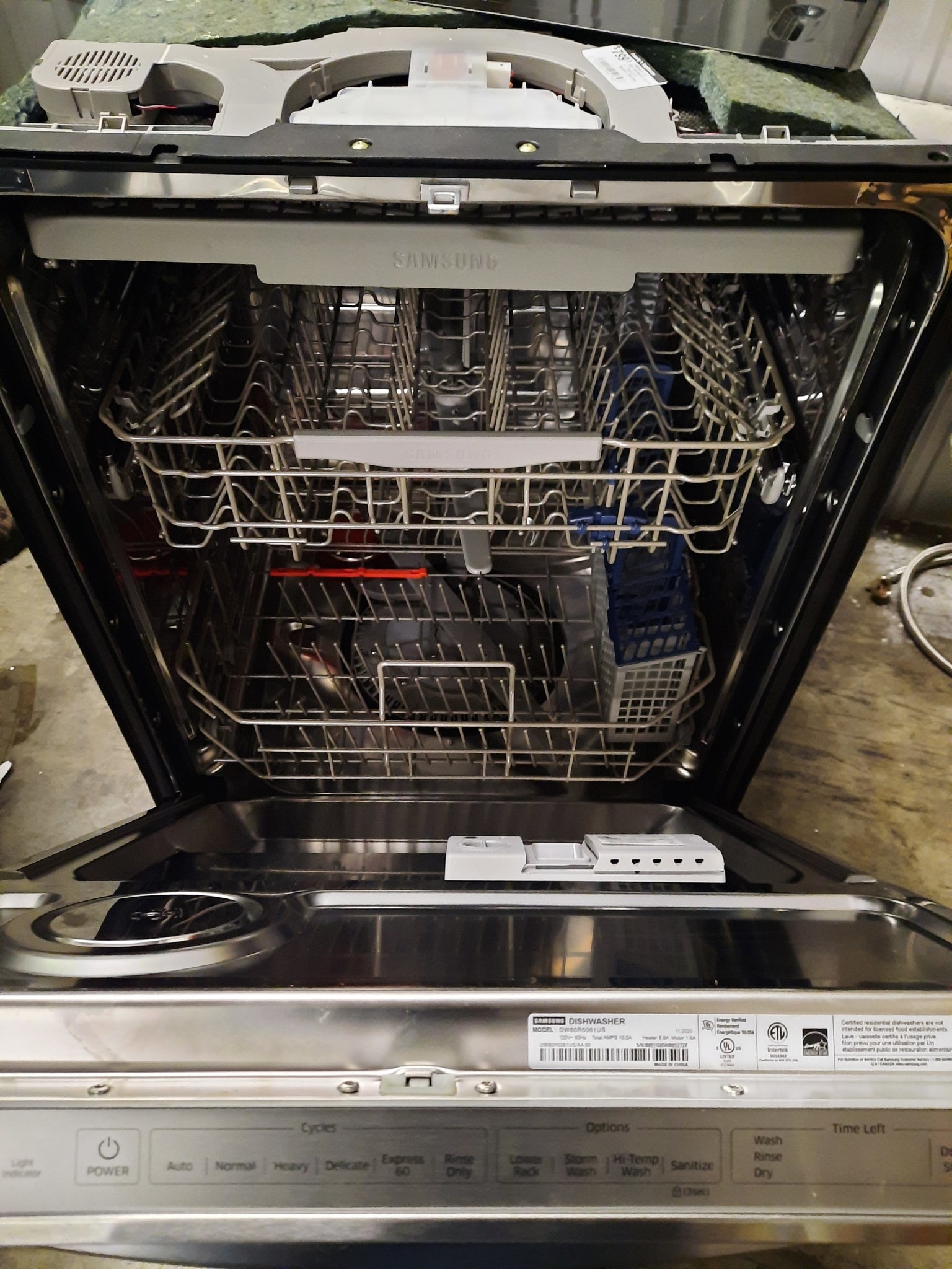 Samsung *DW80R5061US   24 in. Fingerprint Resistant Stainless Steel Top Control Built-In Tall Tub Dishwasher with AutoRelease Dry and 48 dBA