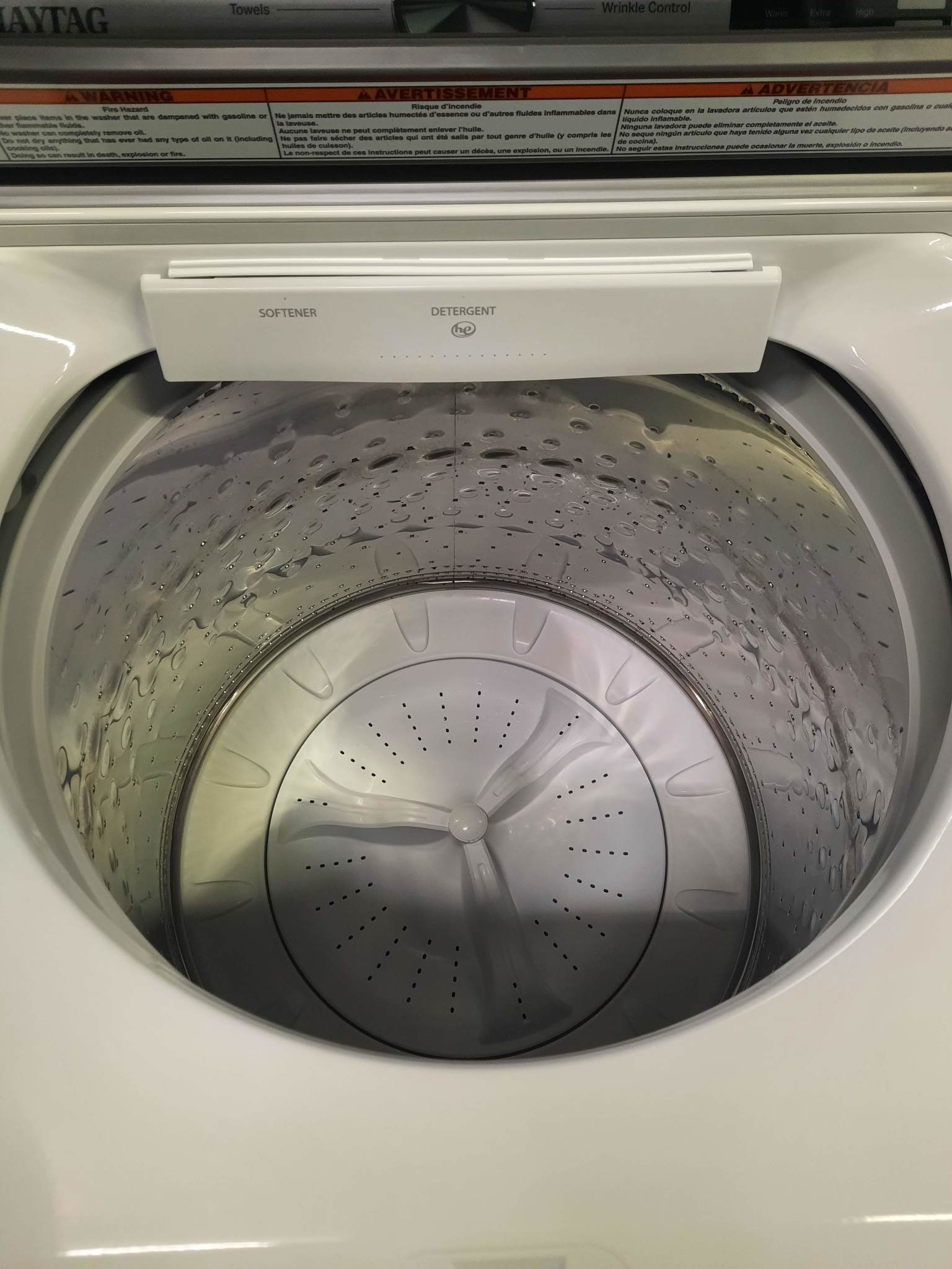 Maytag Maytag MVW6200KW   28 in. 4.8 cu. ft. White Top Load Washing Machine with Deep Fill