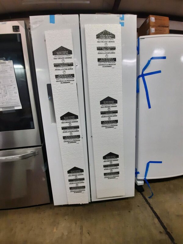 Frigidaire 25.6 Cu. Ft. Side-by-Side Refrigerator White FRSS2623AW