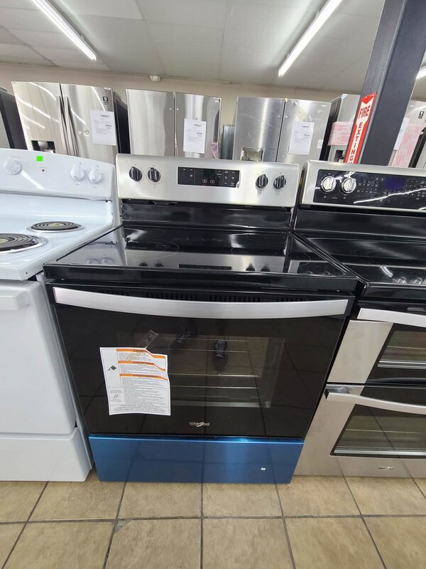 Whirlpool *Whirlpool WFE320M0JS  30 in. 5.3 cu. ft. 4-Burner Electric Range in Stainless Steel with Storage Drawer
