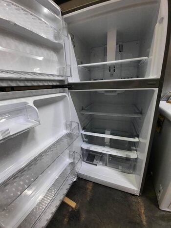 LG *LTCS20020S  20.2-cu ft Top-Freezer Refrigerator (Stainless Steel)