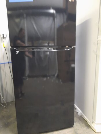 LG *LTCS20020B   30 in. 20 cu. ft. Top Freezer Refrigerator in Black with Reversible Door