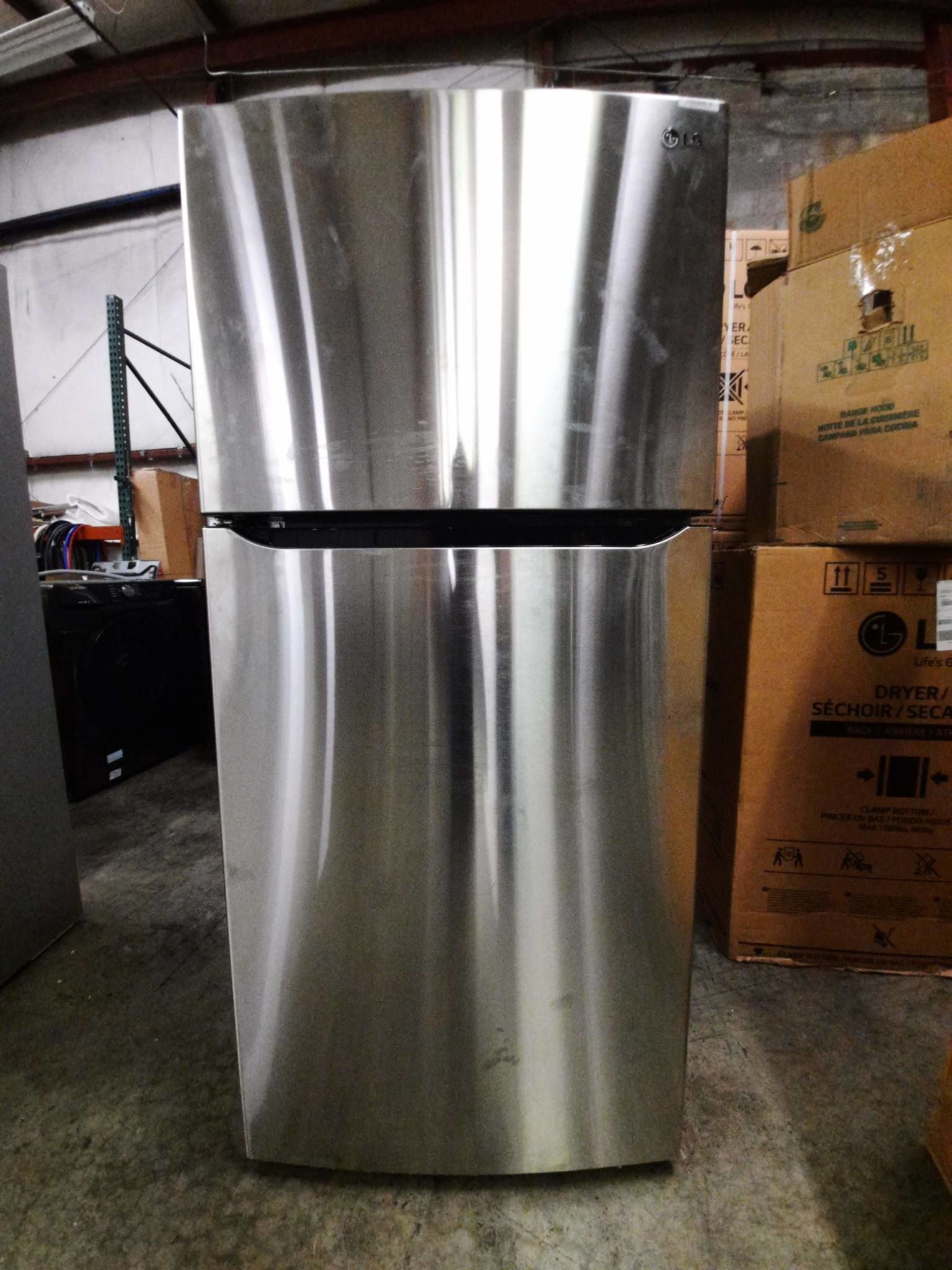 LG *LTCS20020S  20.2-cu ft Top-Freezer Refrigerator (Stainless Steel)