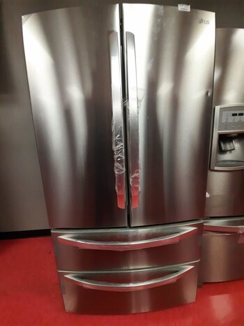 LG *LMWS27626S  26.9-cu ft 4-Door French Door Refrigerator with Ice Maker (Printproof Stainless Steel) ENERGY STAR