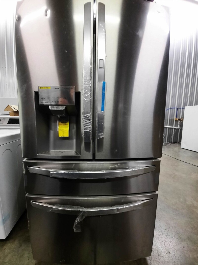LG *LRMDS3006S   29.5 cu.ft. Smart French 4-Door, Door-In-Door Full Convert with Craft Ice Refrigerator in PrintProof Stainless Steel