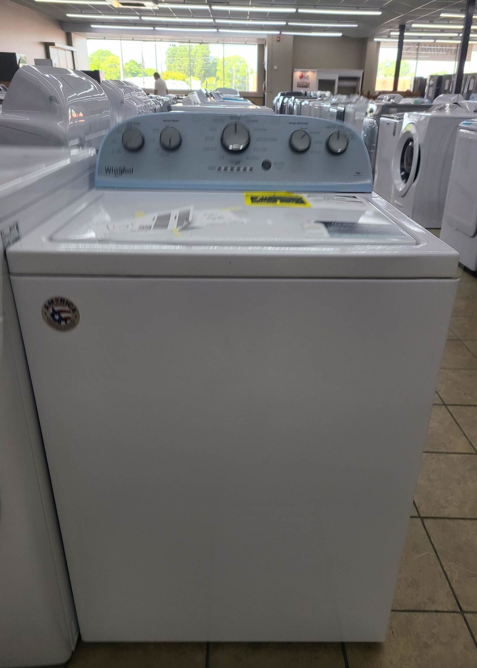 Whirlpool *Whirlpool  WTW4816FW   3.5-cu ft High Efficiency Top-Load Washer In White