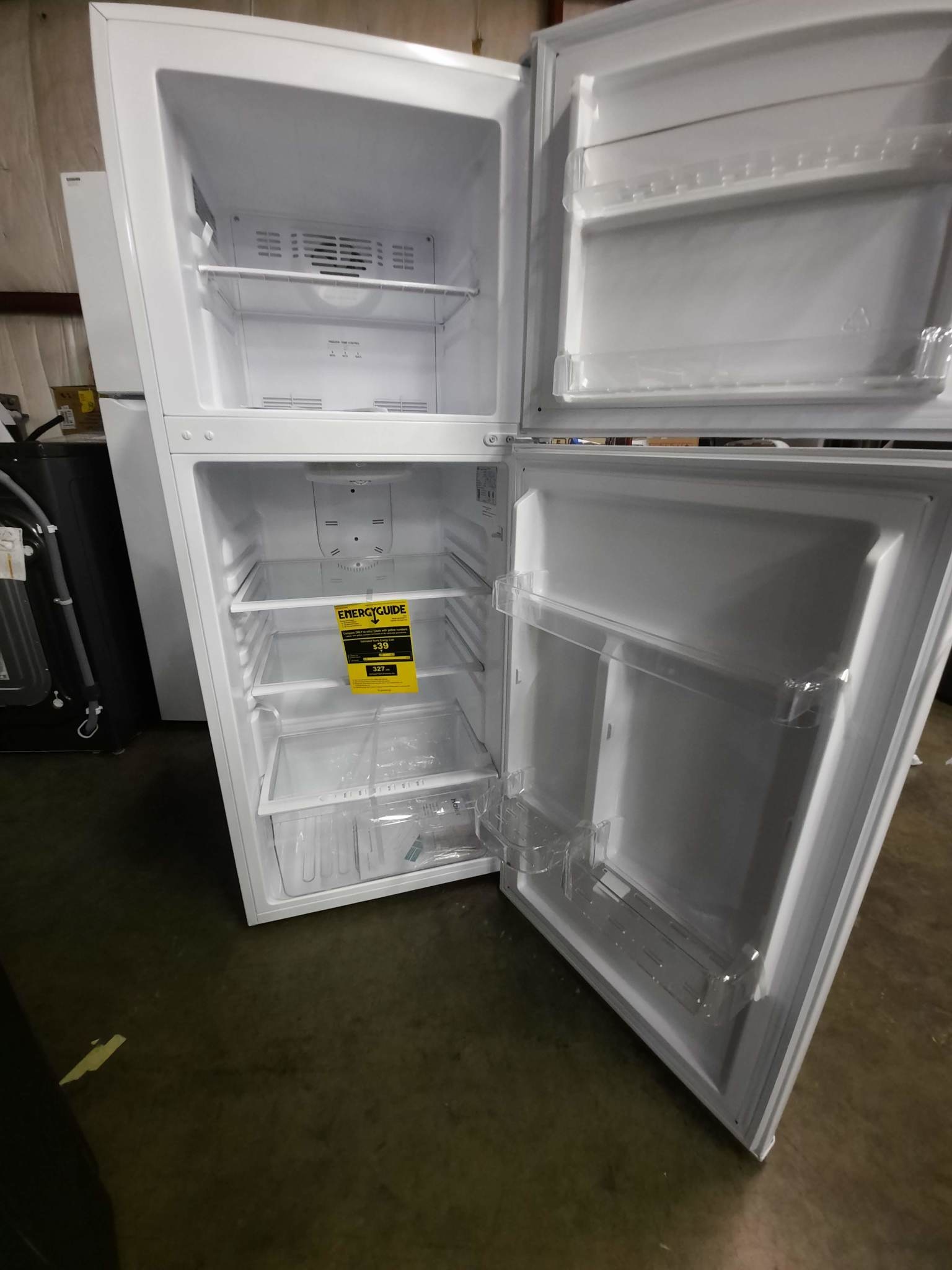 Haier HA10TG21BSW  9.8 cu. ft. Top Freezer Refrigerator in White