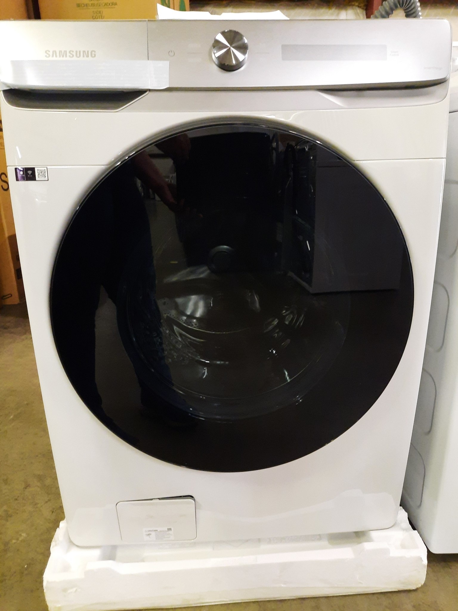 Samsung *Samsung WF50A8600AE  5.0 Cu. Ft. High Efficiency Stackable Smart Front Load Washer Steam and CleanGuard - Ivory