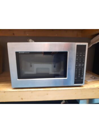 Sharp *Sharp SMC1585BS 1.5 cu ft Countertop convection oven in Stainless Steel