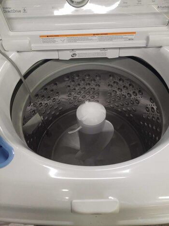 LG *WT7005CW  4.3 cu. ft. LarCapacity Top Load Washer with 4-Way Agitator, NeveRust Drum, TurboDrum Technology in White