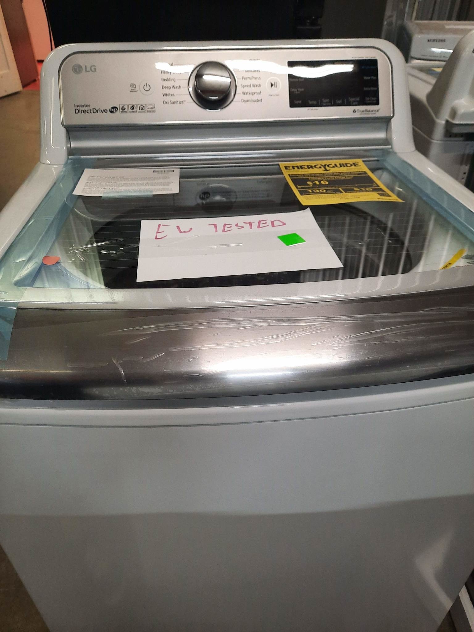 LG LG  WT7800CW  5.5 cu. ft. High Efficiency Mega Capacity Smart Top Load Washer with TurboWash3D and Wi-Fi Enabled in White, ENERGY STAR