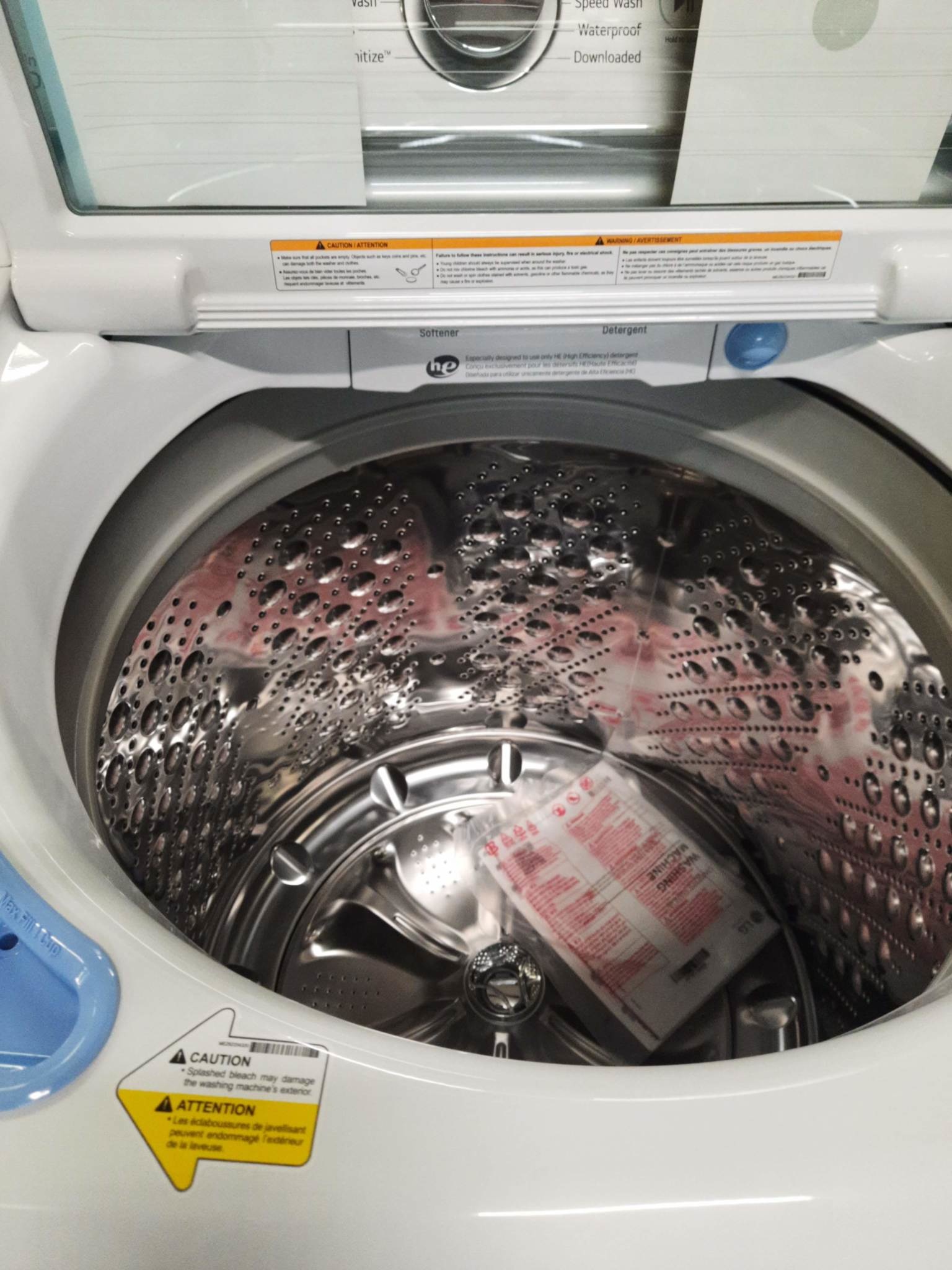 LG LG  WT7800CW  5.5 cu. ft. High Efficiency Mega Capacity Smart Top Load Washer with TurboWash3D and Wi-Fi Enabled in White, ENERGY STAR