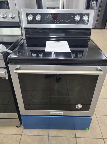 Kitchenaid *KFEG504KPS 30-in Smooth Surface 5 Elements 6.4-cu ft Self-Cleaning Convection Oven Freestanding Electric Range (Stainless Steel with Printshield Finish)