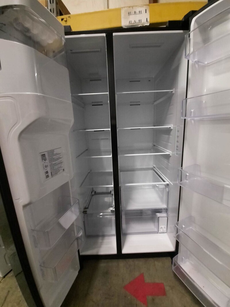 Samsung *Samsung  RS27T5200SG 27.4 cu. ft. Side by Side Refrigerator in Fingerprint Resistant Black Stainless Steel