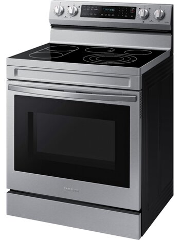 Samsung *NE63A6711SS  6.3 cu. ft. Freestanding Electric Convection+ Range with WiFi, No-Preheat Air Fry and Griddle - Fingerprint Resistant Stainless Steel