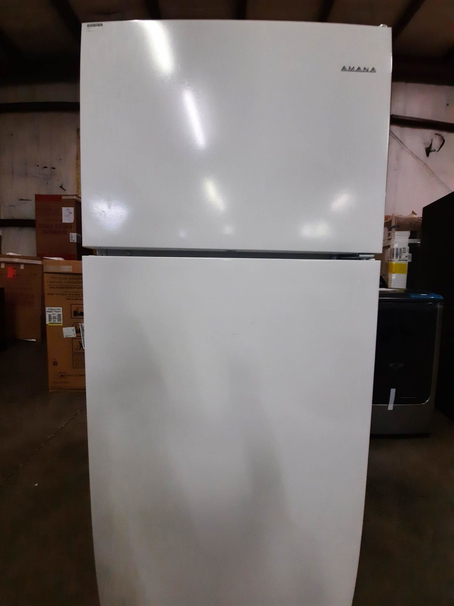 Amana *ART308FFDW  18.2 Cu. Ft. Top-Freezer Refrigerator - White