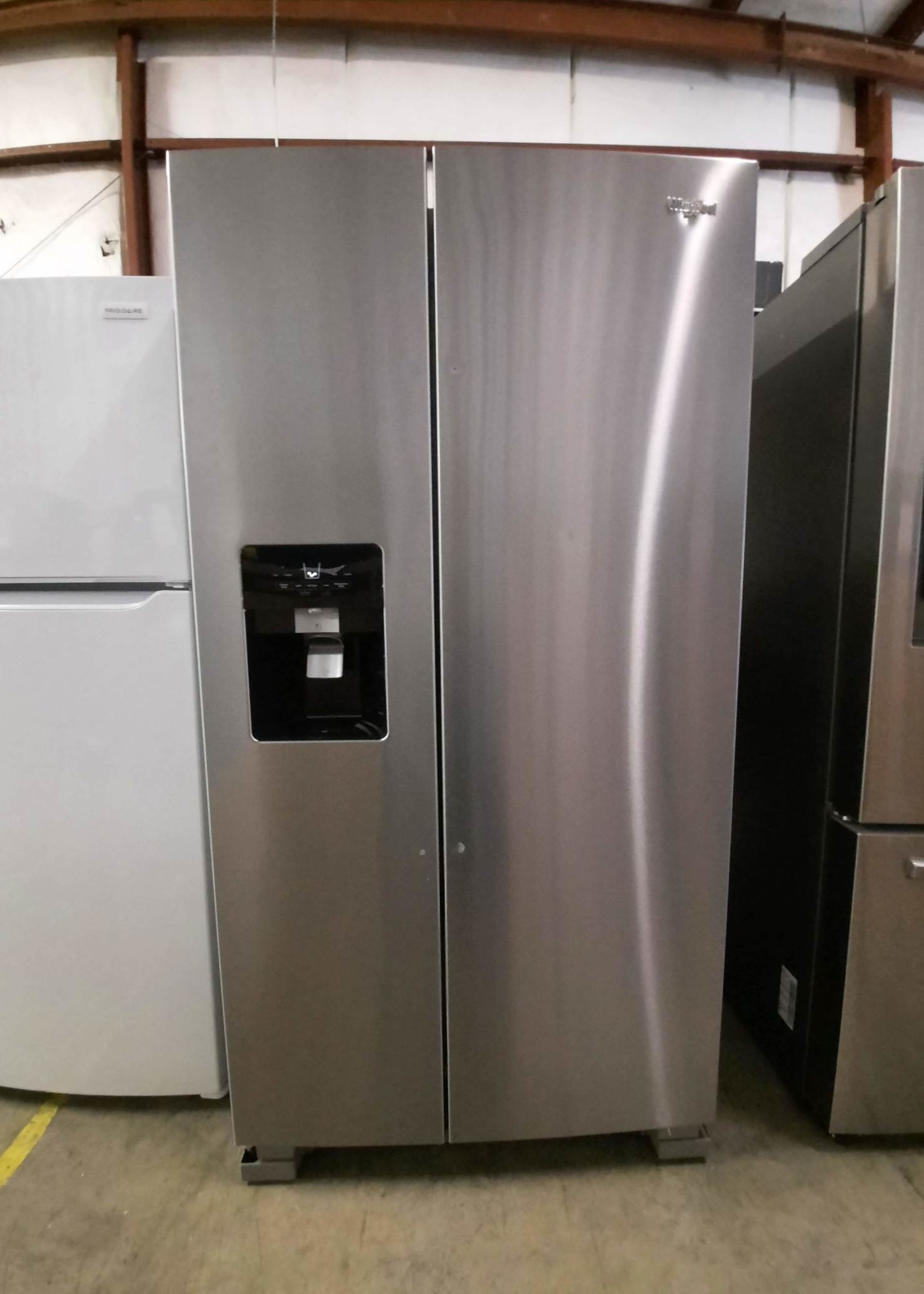 Whirlpool *Whirlpool WRS555SIHZ  24.5-cu ft Side-by-Side Refrigerator with Ice Maker (Fingerprint Resistant Stainless Steel)