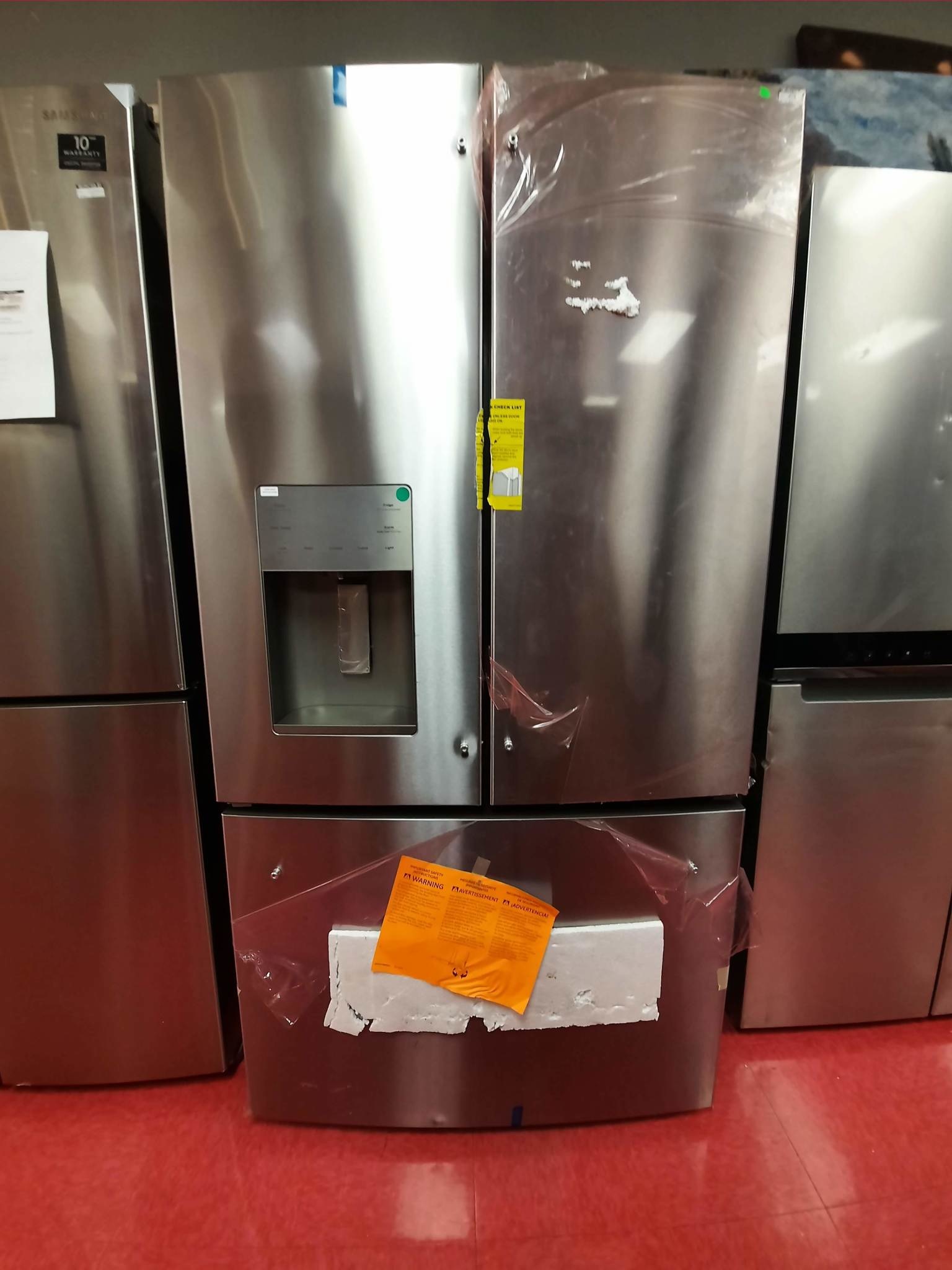 CAFE *Café  CFE26KP2NNS    25.6 Cu. Ft. French Door Refrigerator - Stainless steel