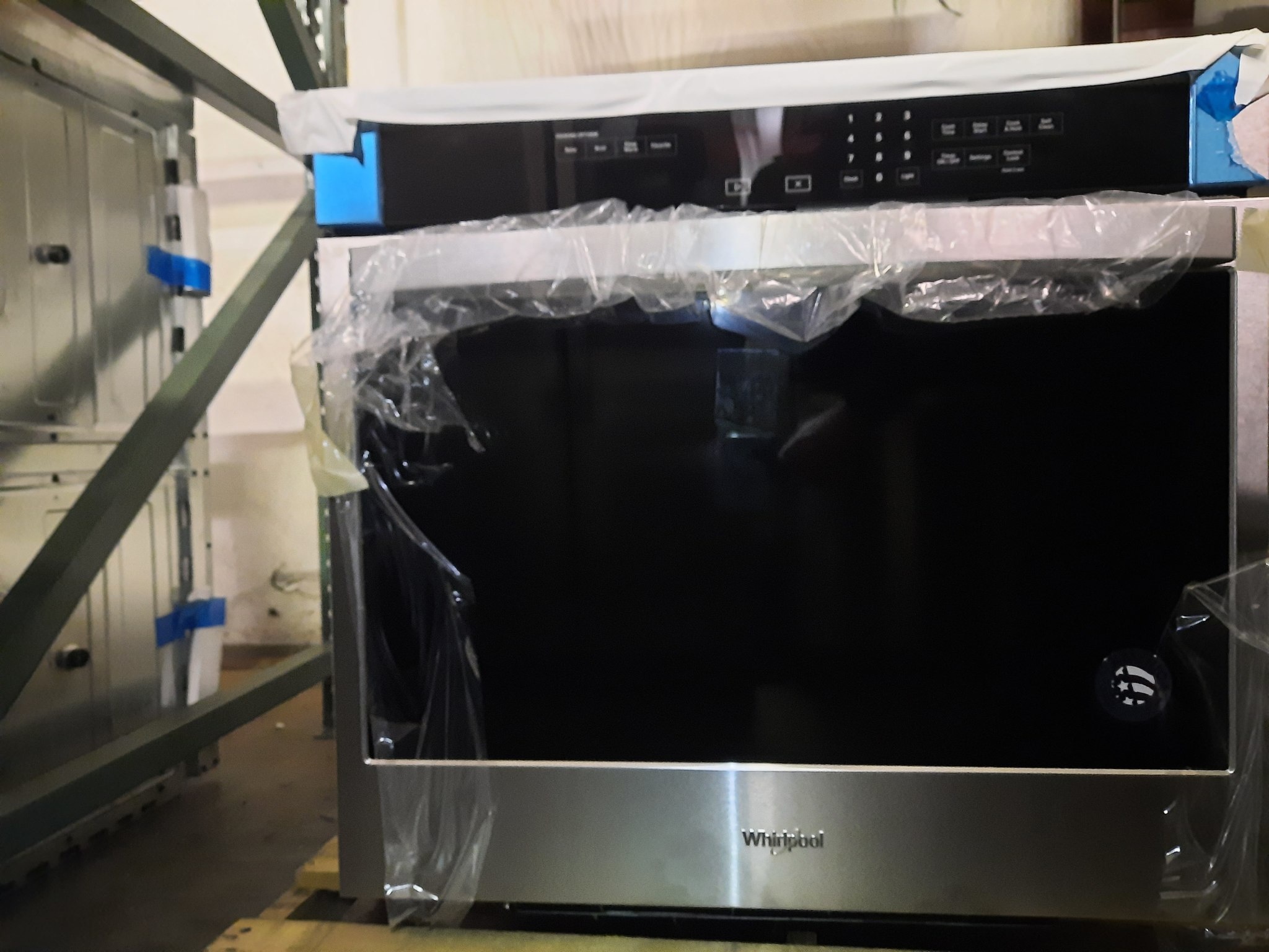 *Whirlpool WOS31ES0JS 30in SelfCleaning Single Electric Wall Oven