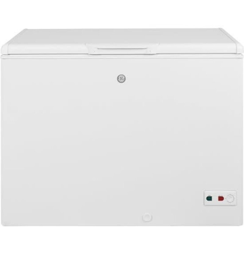 GE *FCM11SRWW  10.7 Cu. Ft. Chest Freezer with Manual Defrost - White